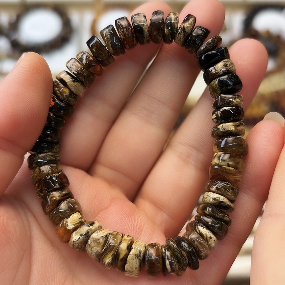 琥珀未镶嵌裸石大