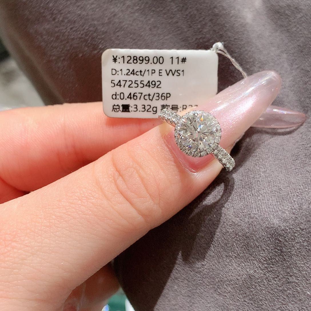 实验室培育钻石18K金镶嵌11