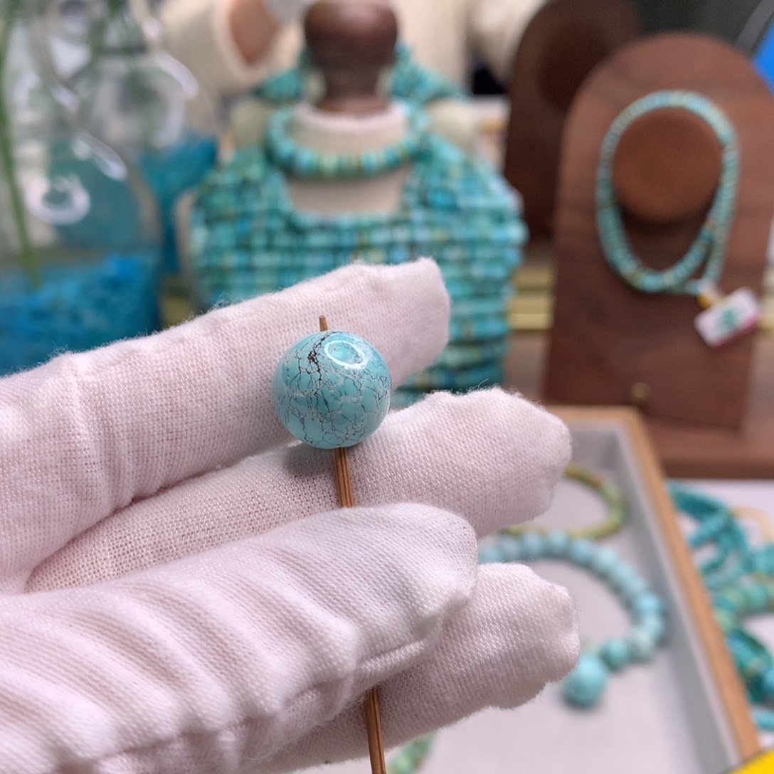 绿松石未镶嵌饰品