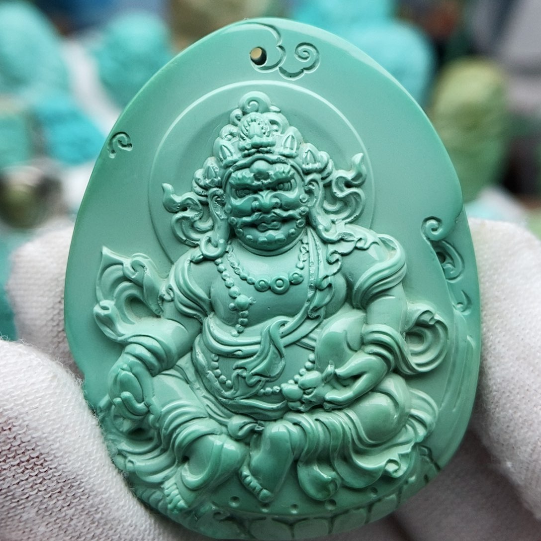 绿松石颈饰未镶嵌