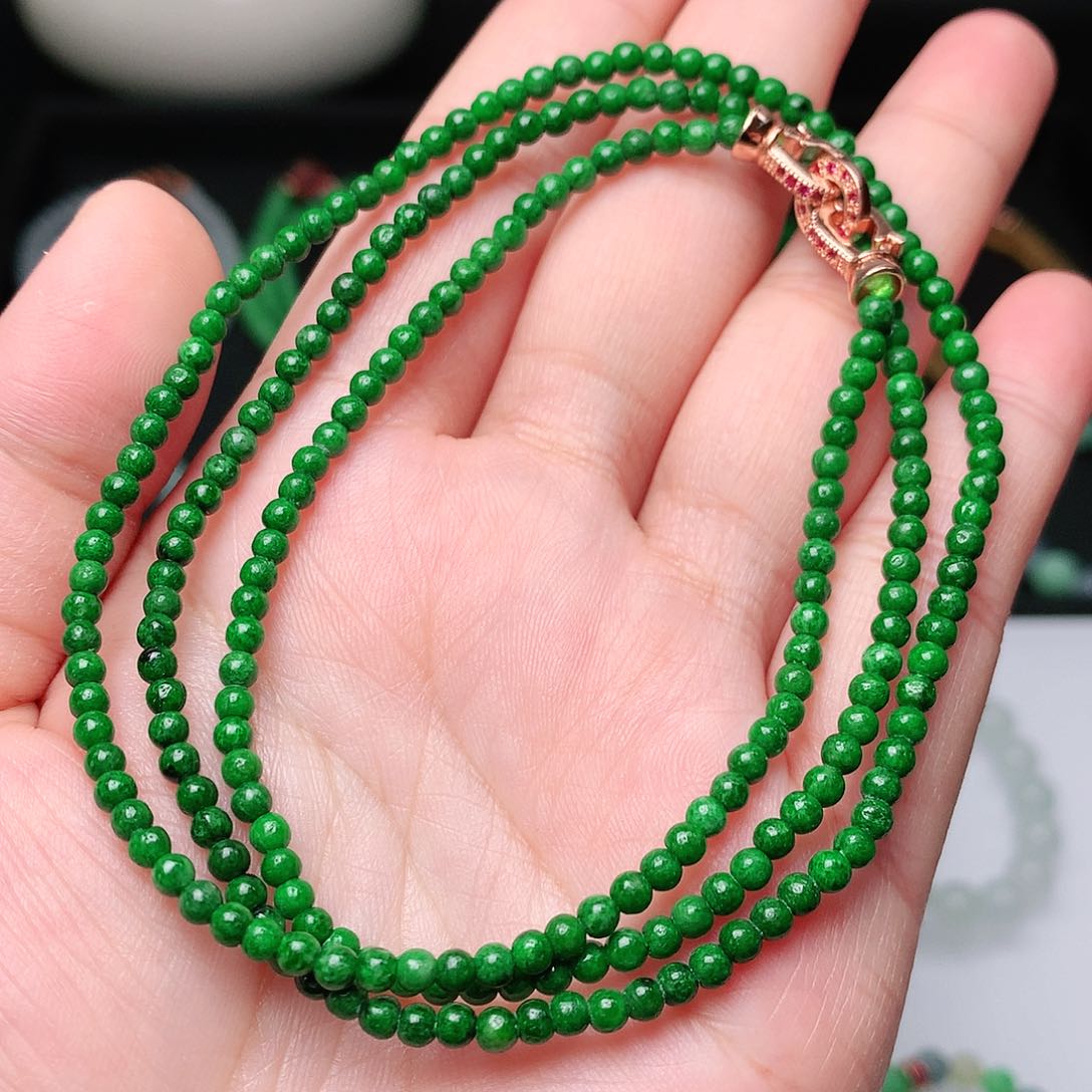 翡翠手链未镶嵌翡翠