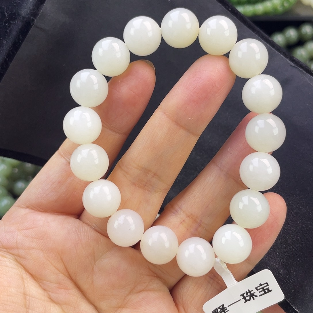 和田玉未镶嵌手链