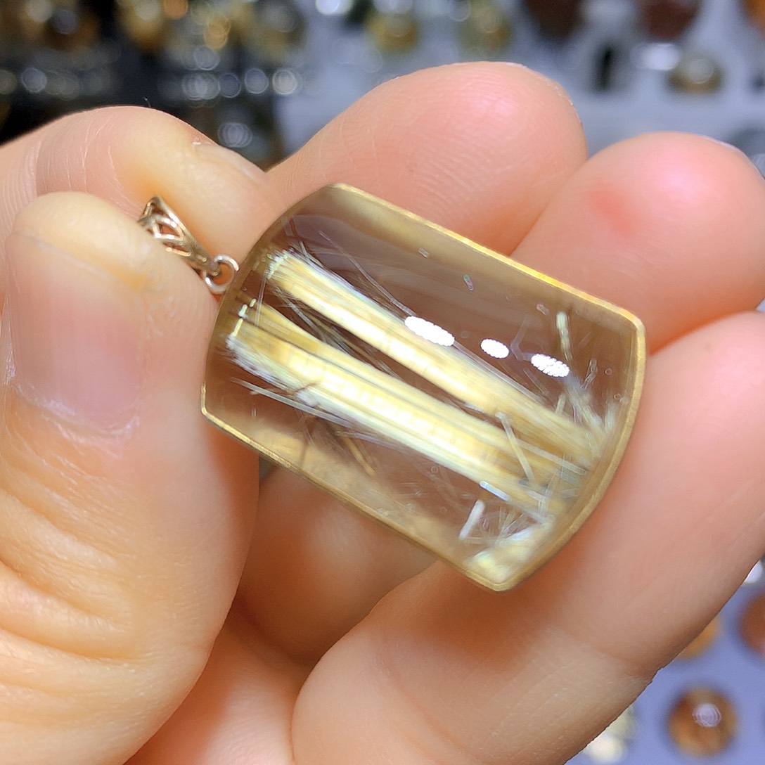 水晶吊坠银S925镶嵌天然水晶