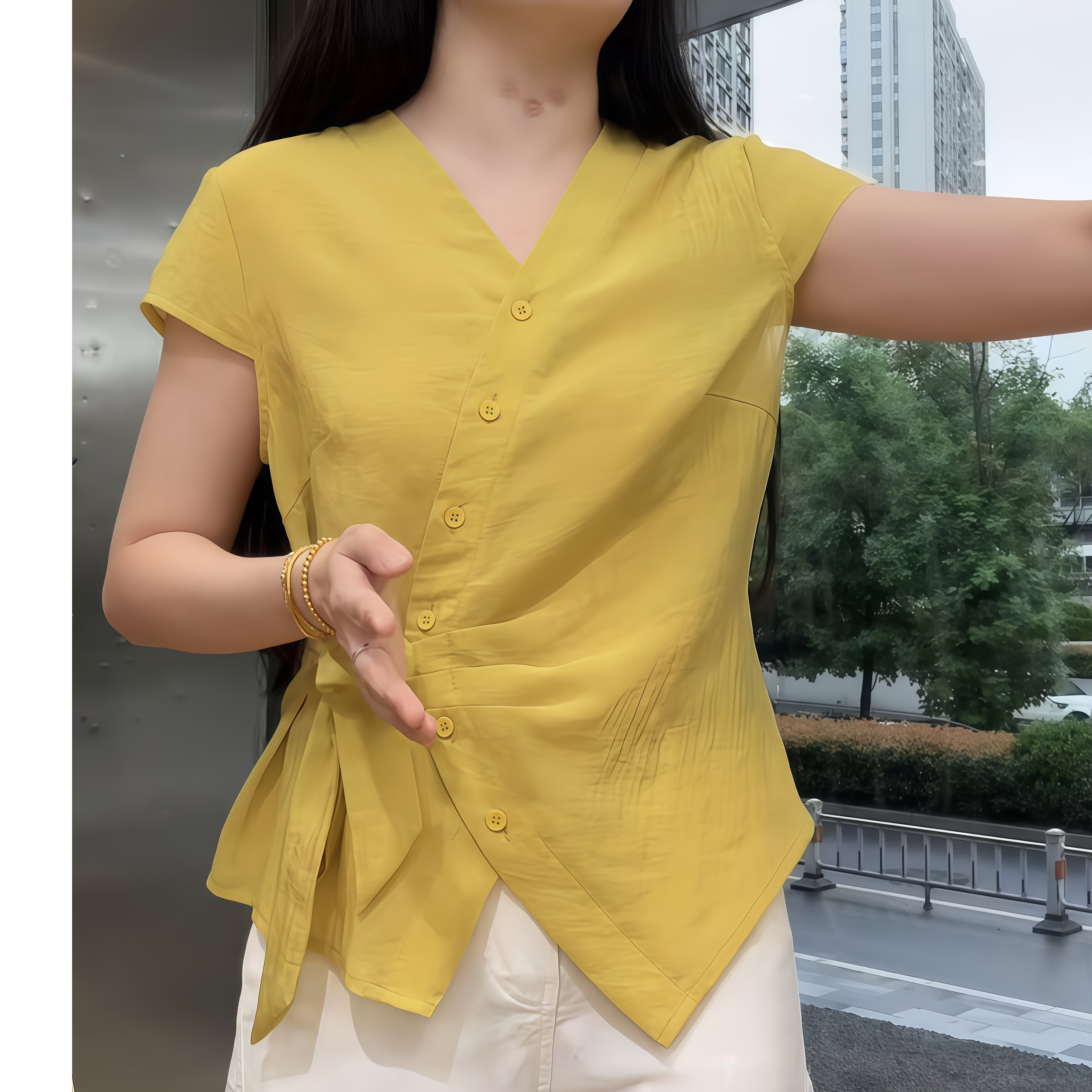 【绑带在左边】2025夏季新款气质V领短袖T恤女小衫系带设计感显瘦潮