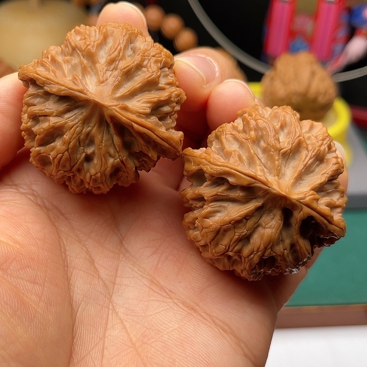 桃核把件44苹果园狮子头