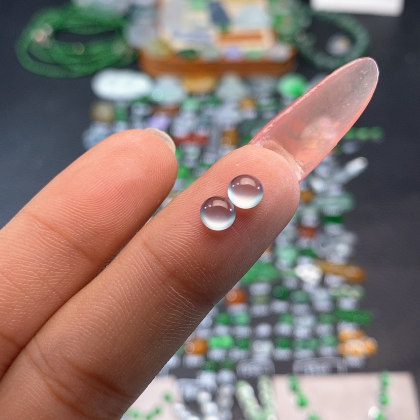 【闪购商品】翡翠挂件未镶嵌蛋