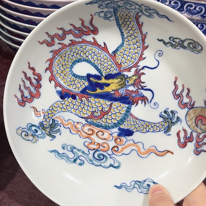 瓷片直径20厘米……绿