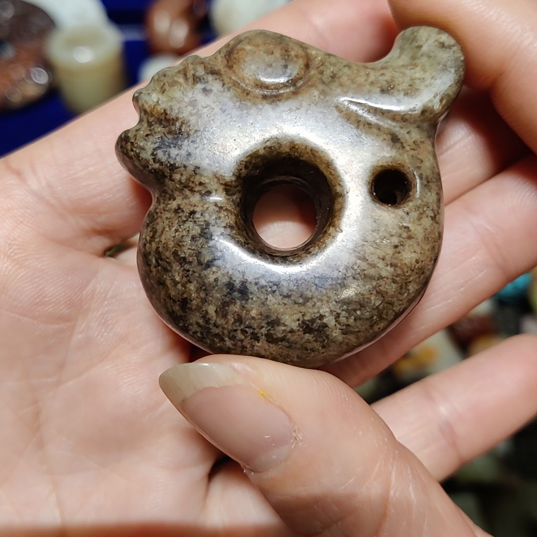 和田玉车挂未镶嵌