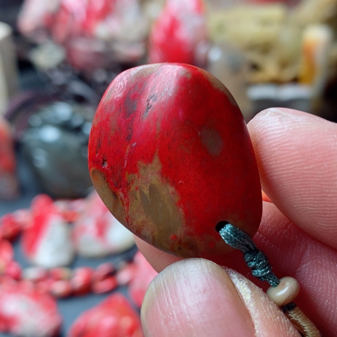 昌化鸡血石昌化鸡血石挂件