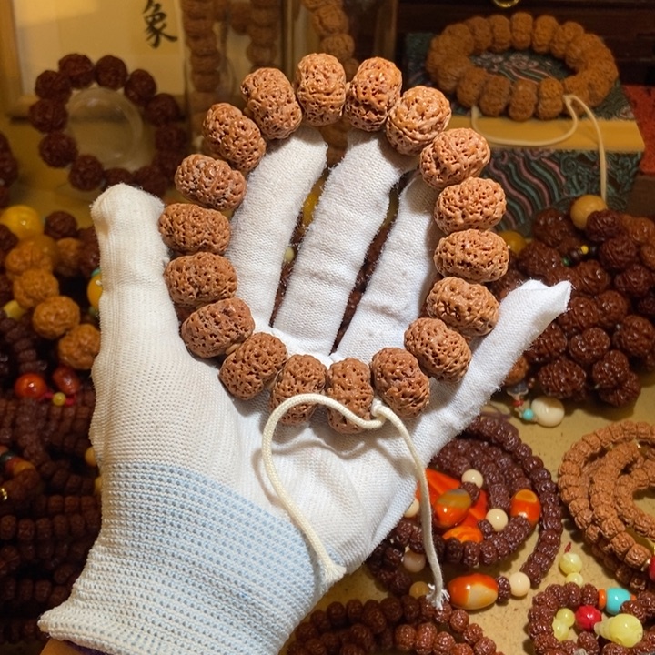 子***长金刚菩提吊坠215原籽夹板