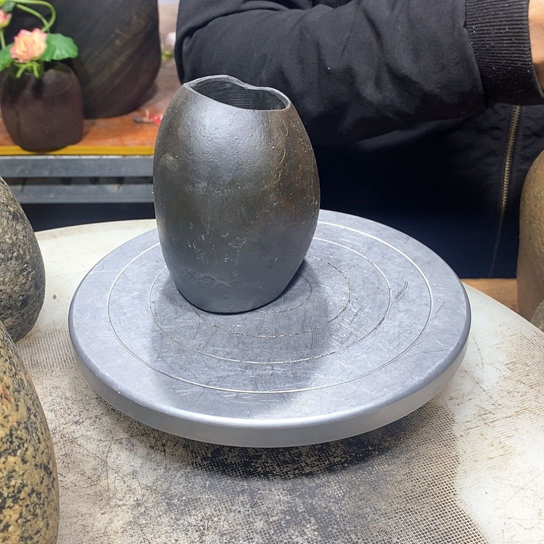 玫***歌石头花瓶非常漂亮哦