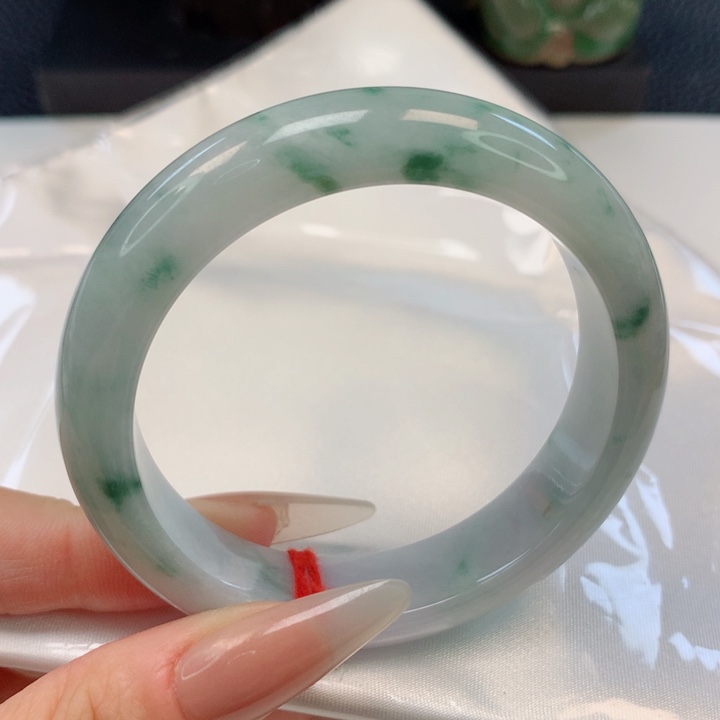 翡翠手镯未镶嵌锦****.52圈