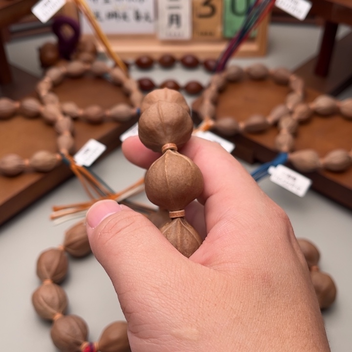 灵***厅橄榄核手串/手链梅林铁核