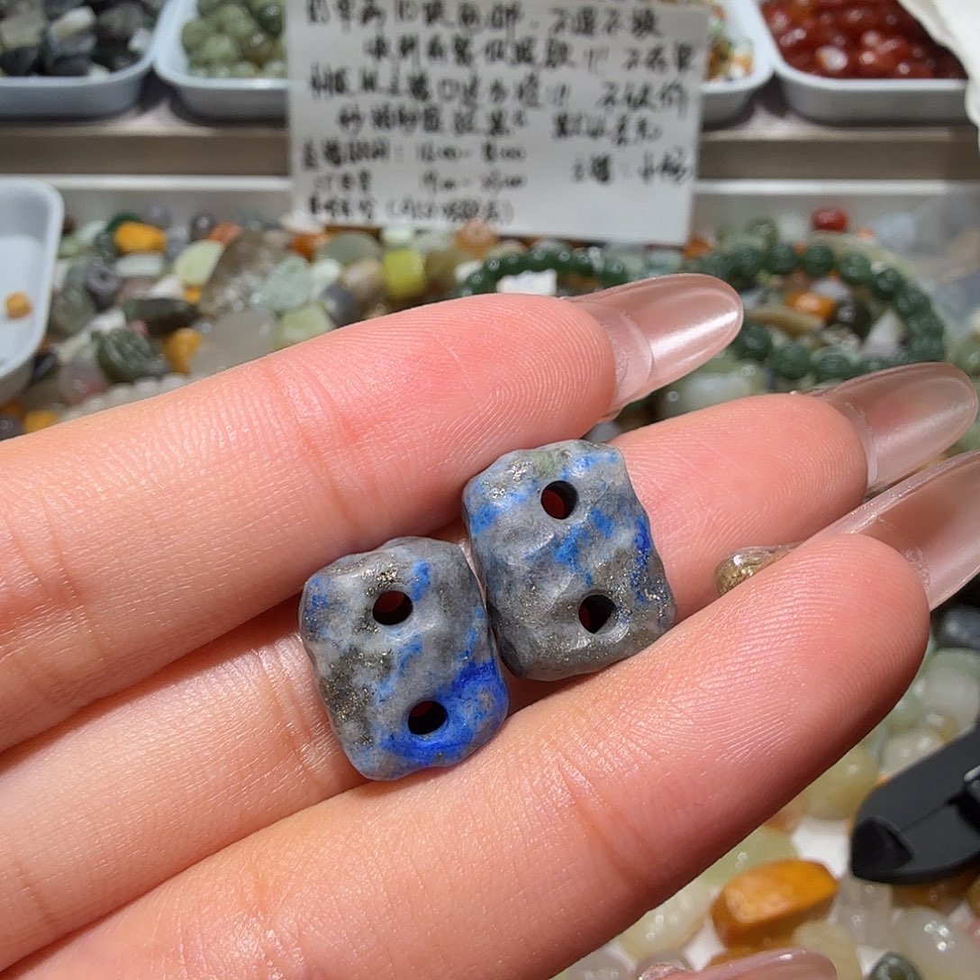 和田玉未镶嵌珠宝奇石