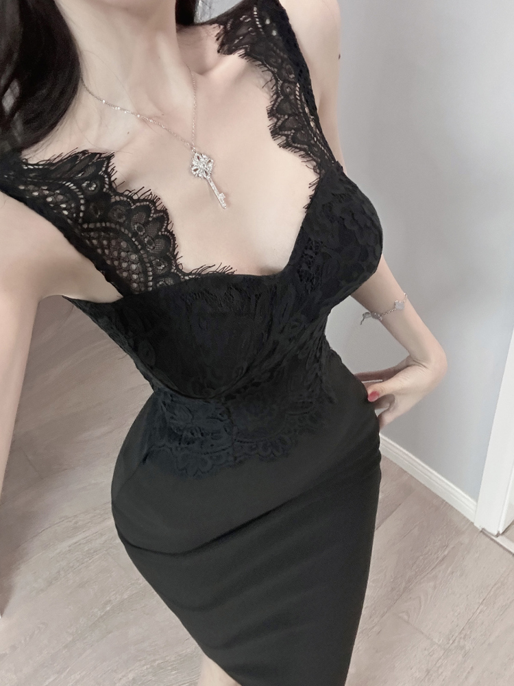 恋综女主蕾丝性感御姐包臀裙套装