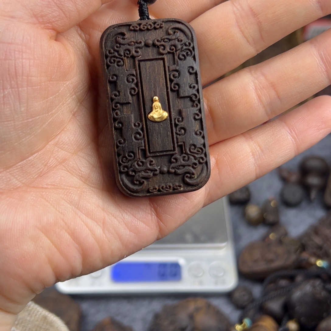 海南双龙戏珠脖挂