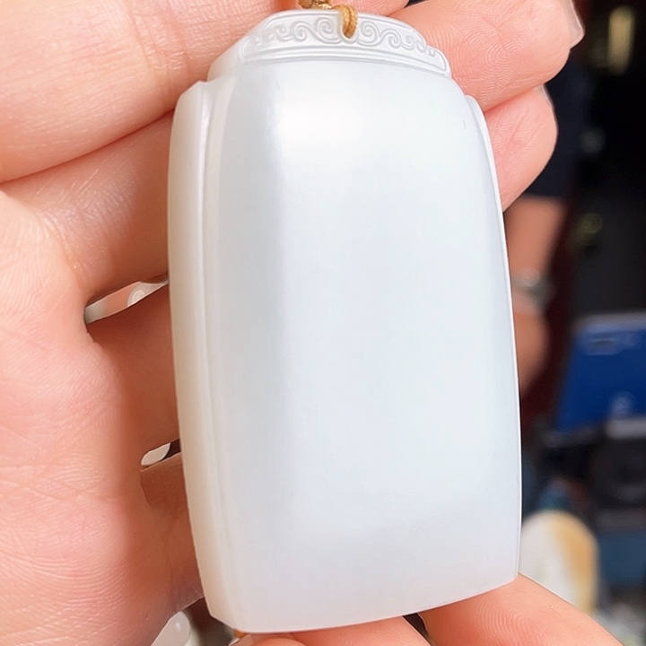 和田玉未镶嵌颈饰定制发货