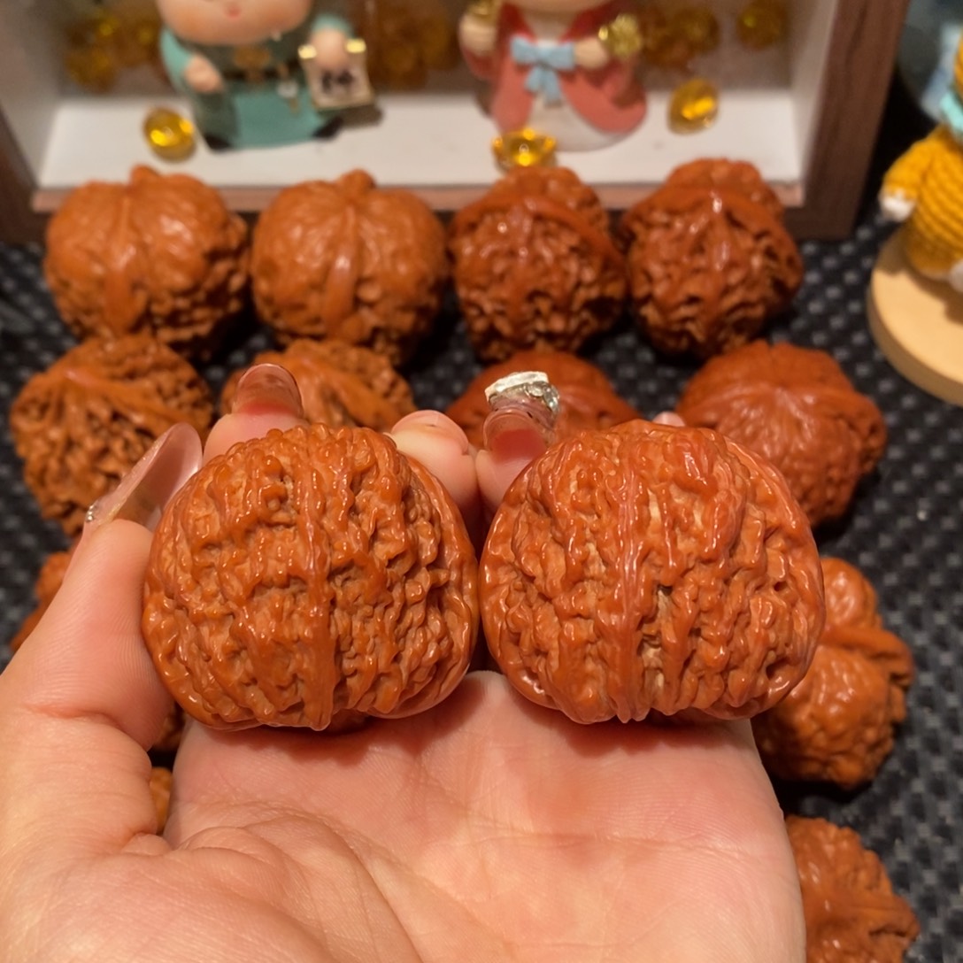 桃核吊坠40.1，137，1133