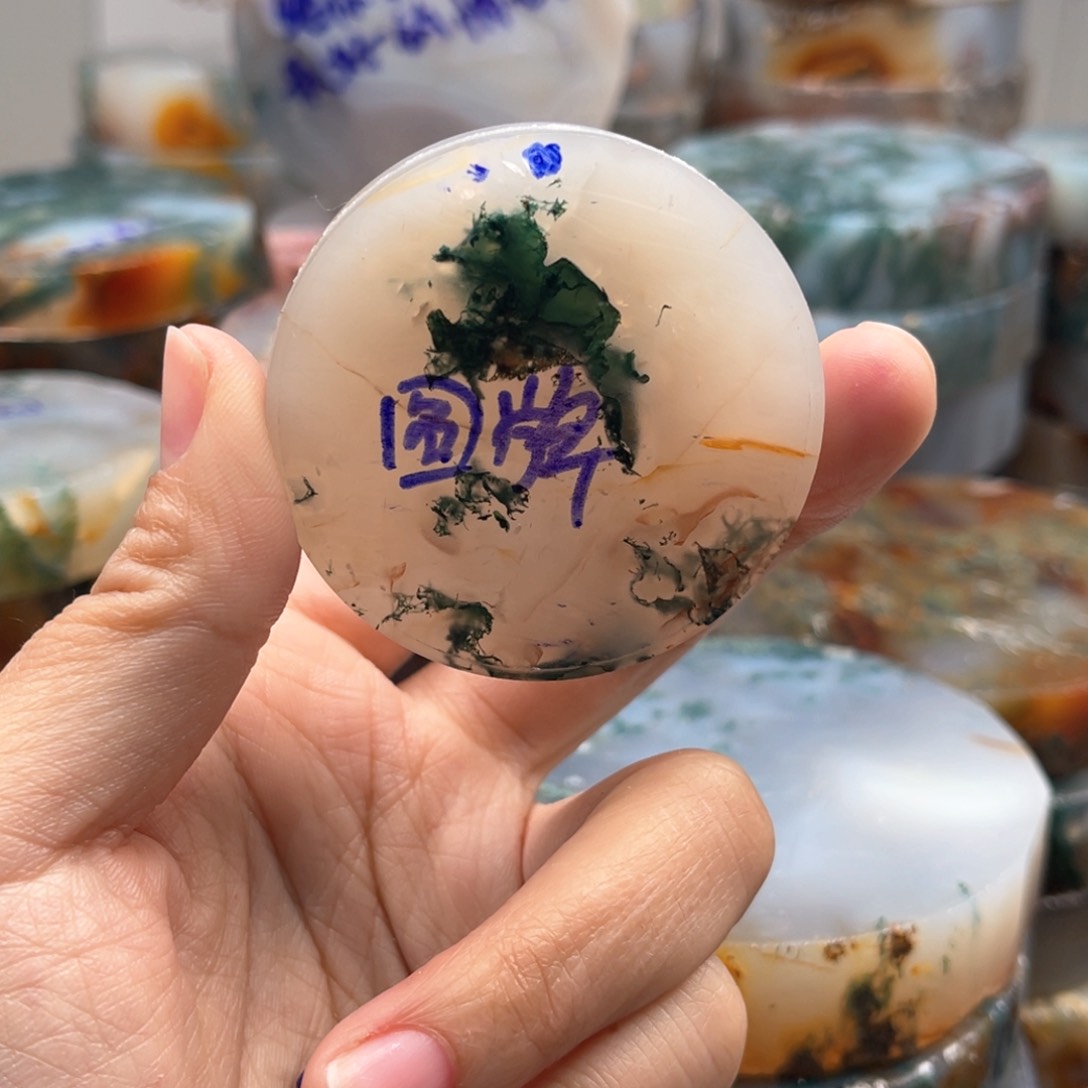 定制玛瑙静*水草玛瑙