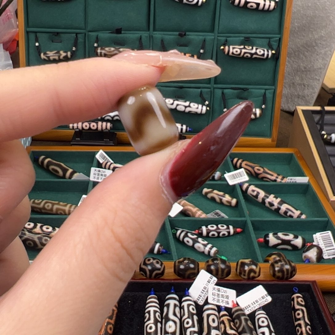 玛瑙/玉髓颈饰未镶嵌16