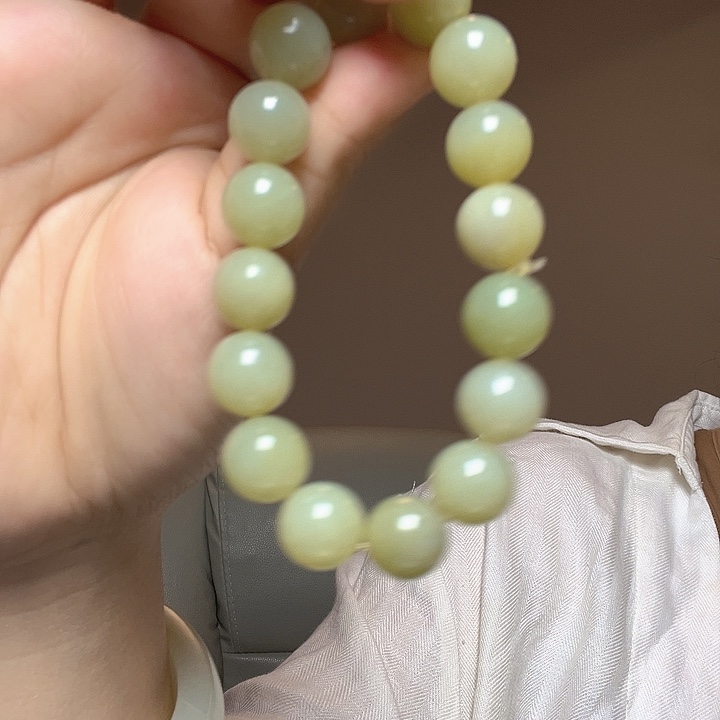 阿***粉和田玉（糖玉）未镶嵌颈饰