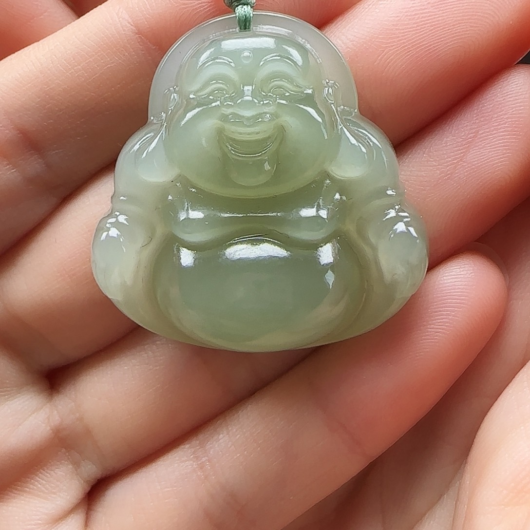 和田玉颈饰未镶嵌左*?