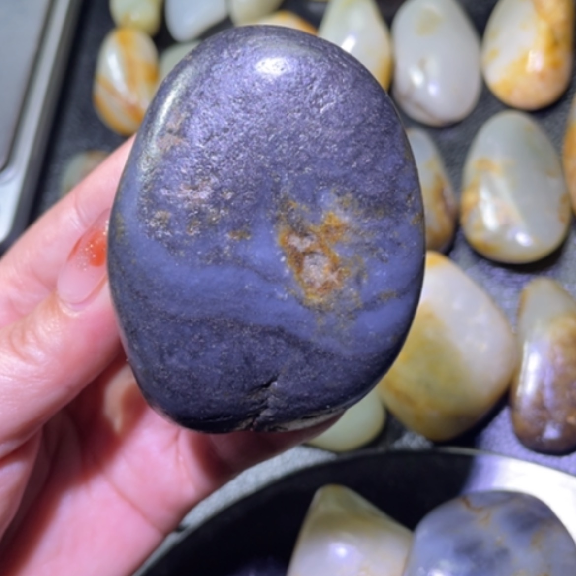 【闪购商品】颈饰未镶嵌和田玉糖*