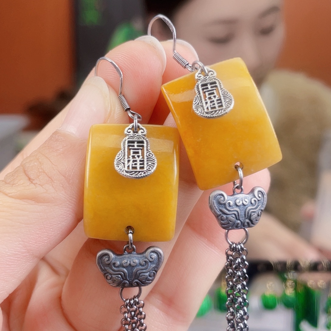 翡翠未镶嵌耳饰饰品