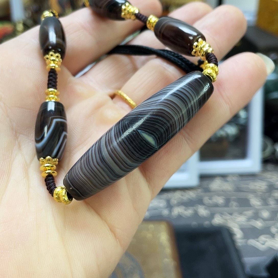 玛瑙/玉髓未镶嵌多样性发一条