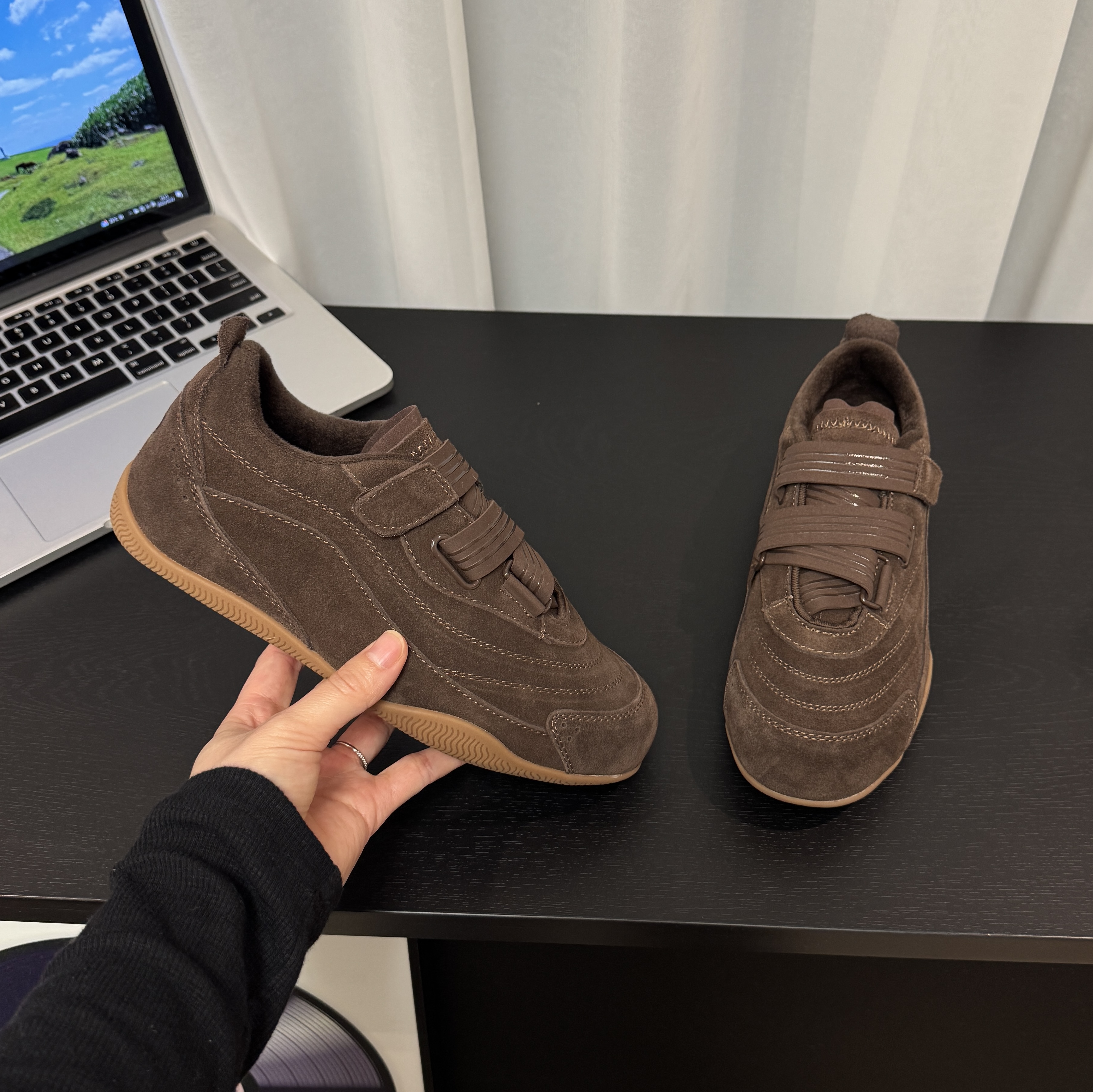 角慕真皮魔术贴加绒保暖德训鞋女2025秋冬季新款百搭复古休闲女鞋