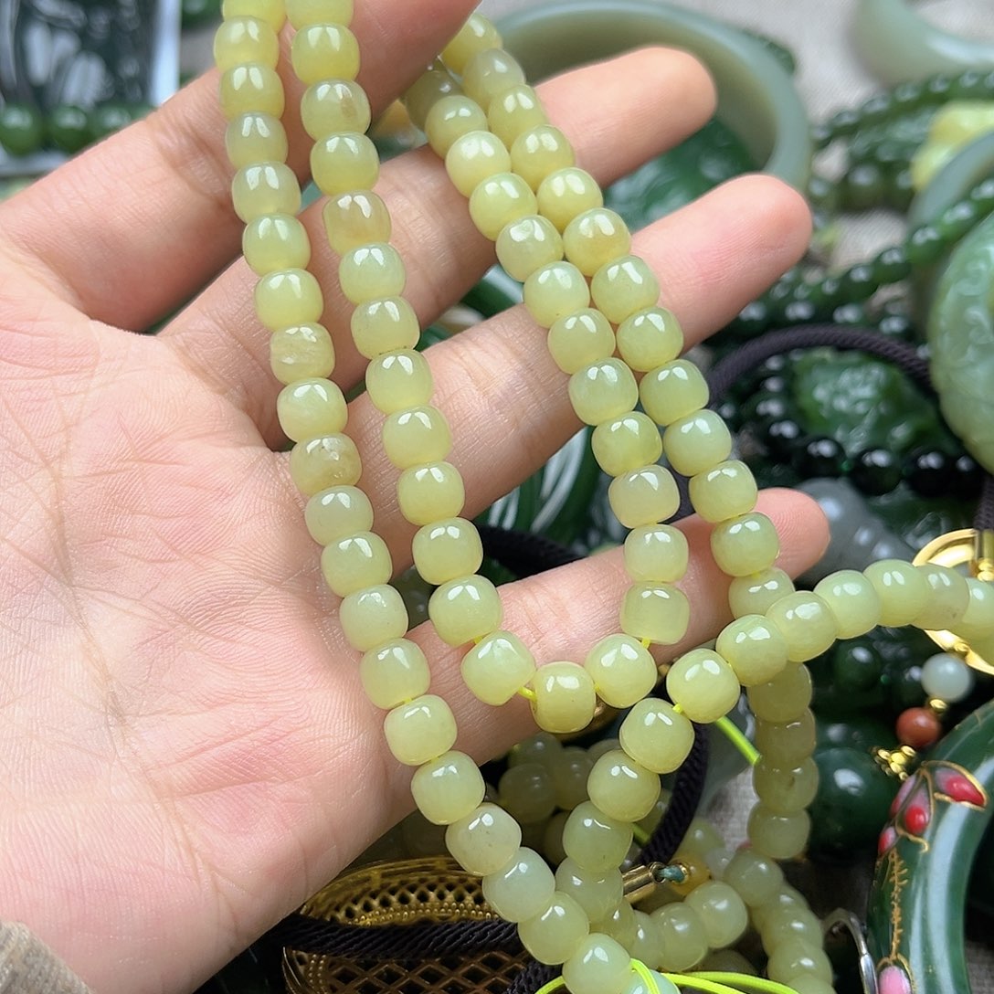 和田玉（碧玉）未镶嵌颈饰