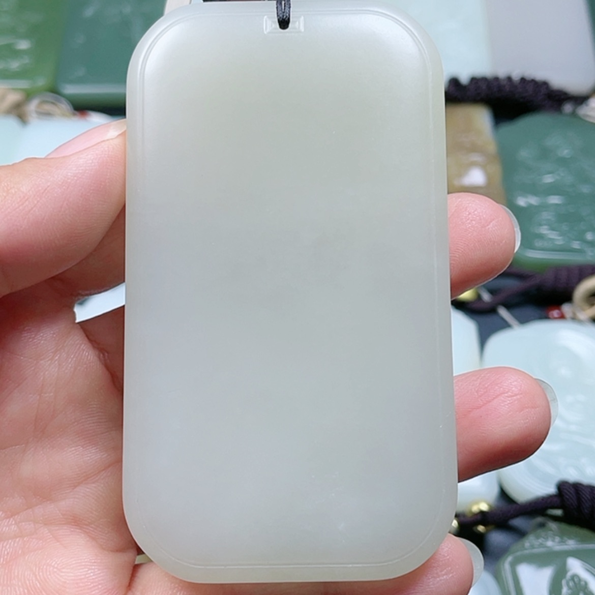 【闪购商品】和田玉未镶嵌颈饰