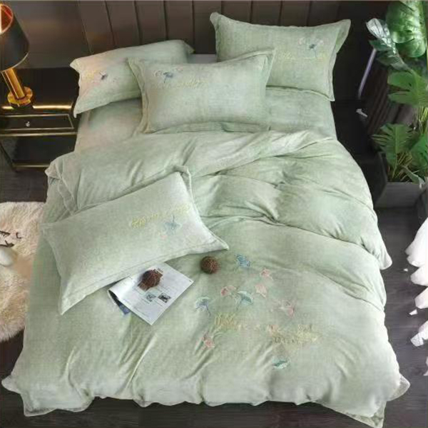 绣花牛奶绒加绒加厚绒牛奶绒暖绒四件套[8018-2]