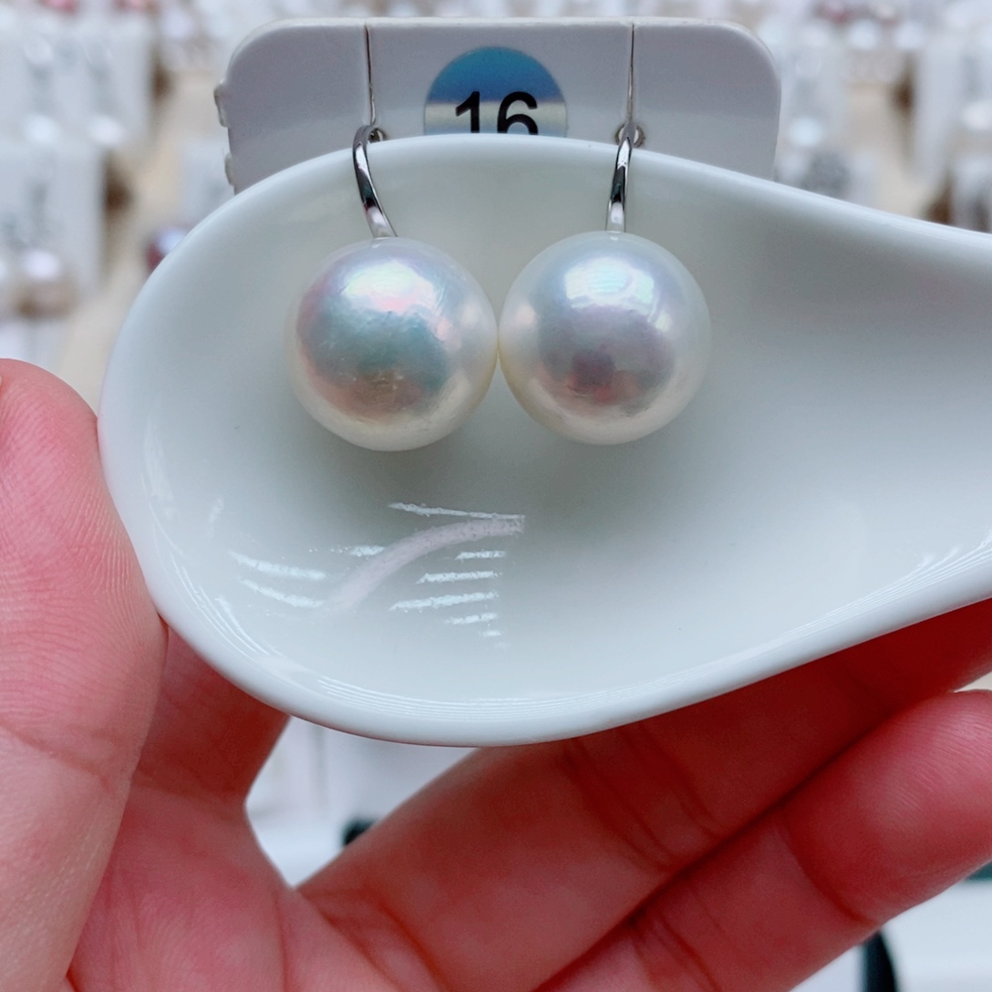 爱***己银S925镶嵌耳饰淡水珍珠14.4mm