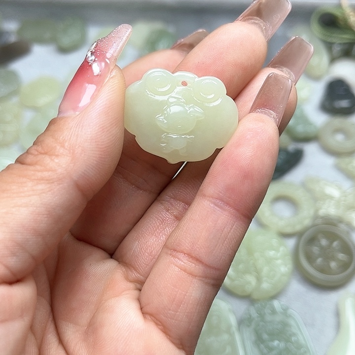 【闪购商品】和田玉颈饰未镶嵌