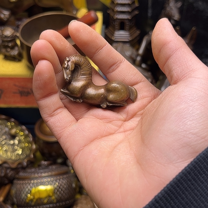 精美铜器点击下单