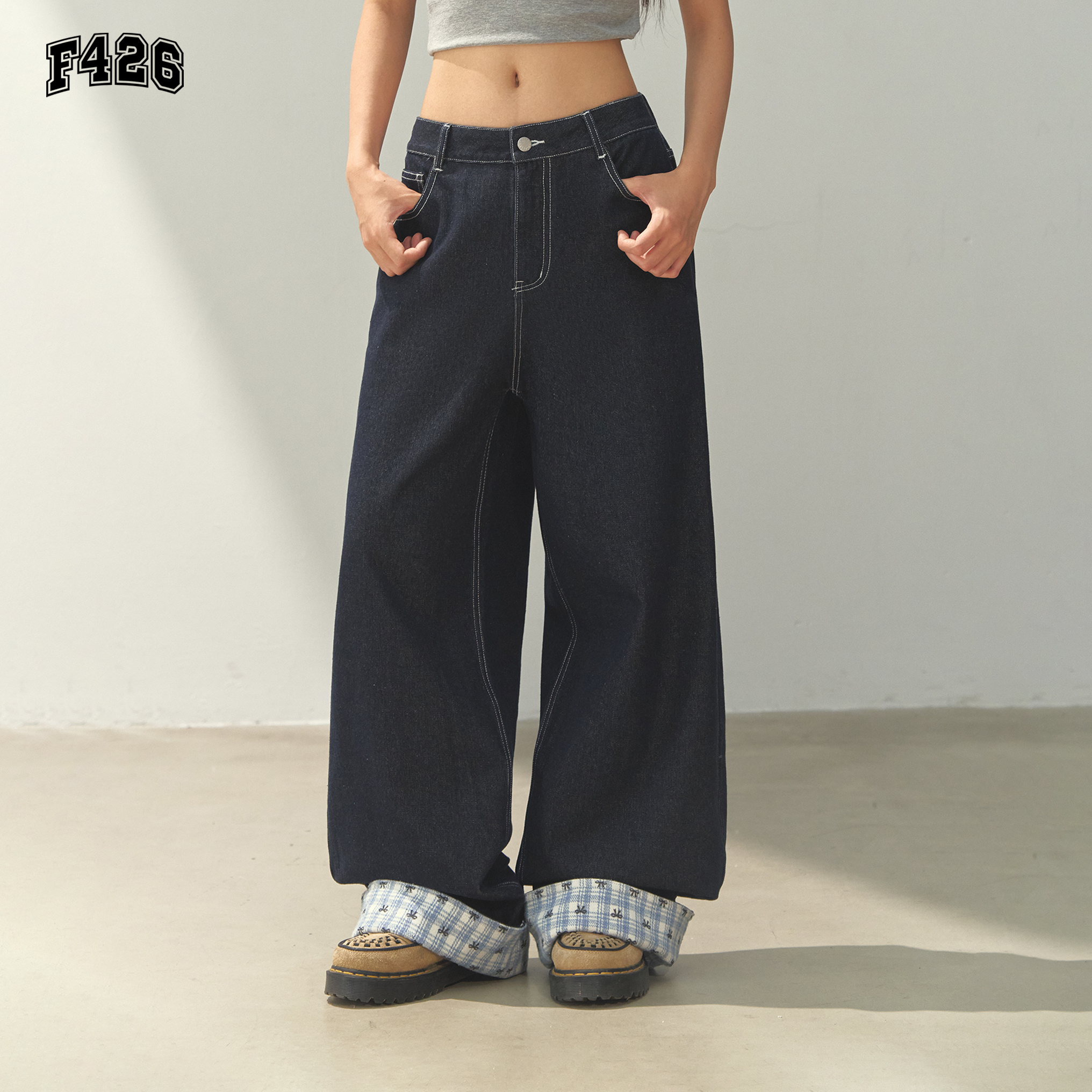 F426国潮牌秋季新款卷边撞色牛仔裤百搭休闲直筒外穿高腰长裤7343