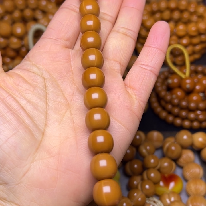 吊坠橄榄核聚宝盆