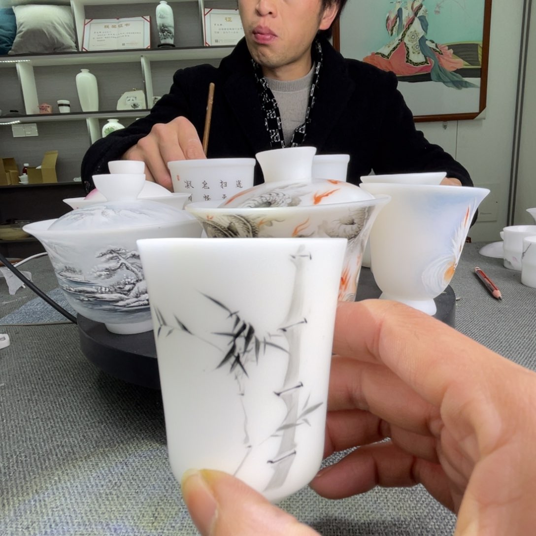 手绘来咯咯哦哦哦哦