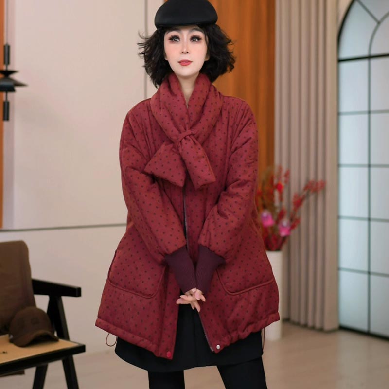 9582冬季新款2025宽松休闲时尚圆领带围巾棉衣女