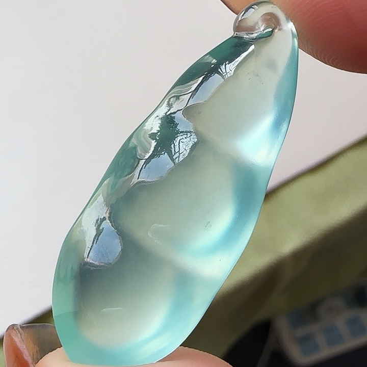 岫玉未镶嵌吊坠(不含链)