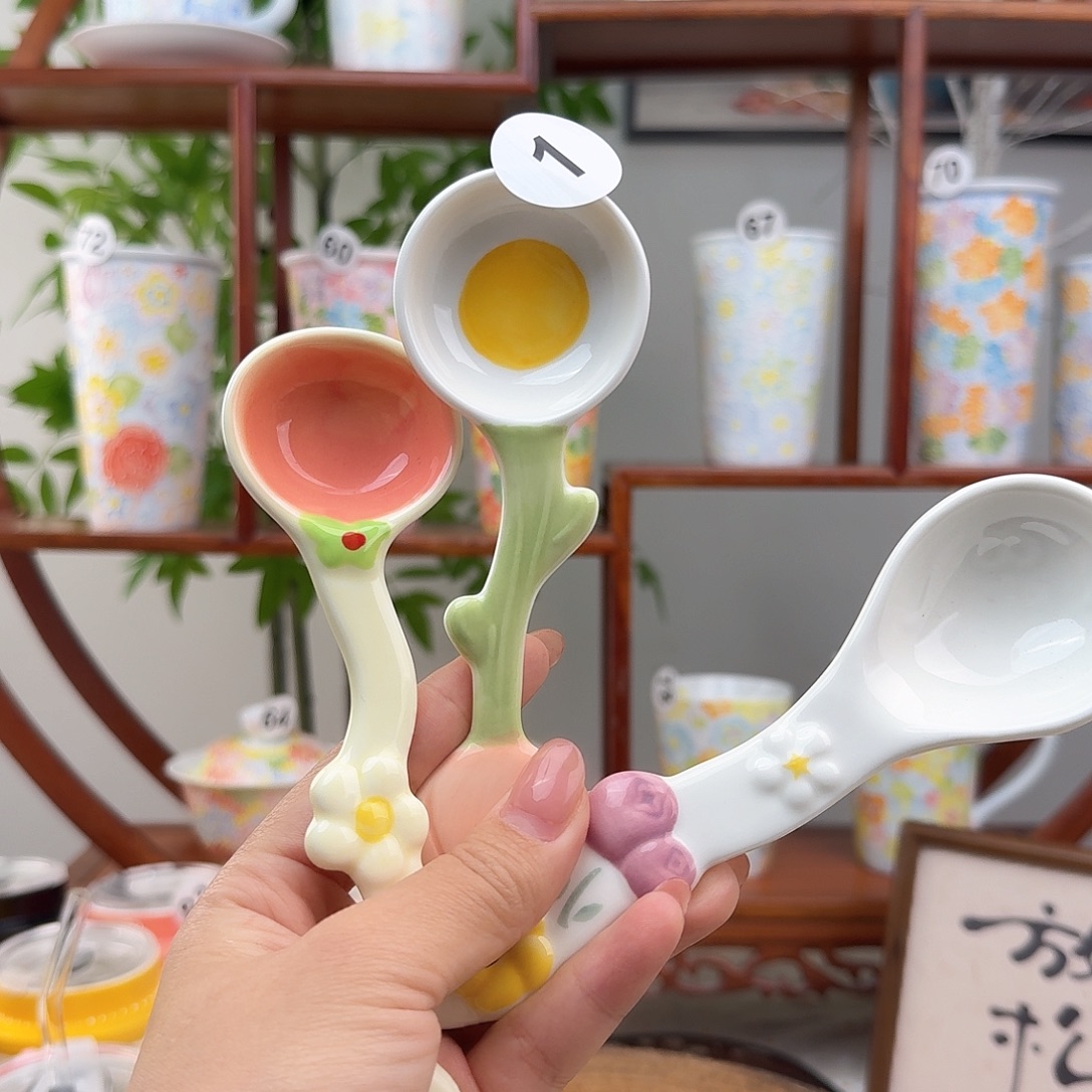 摆件陶01景德镇手绘高温釉下彩