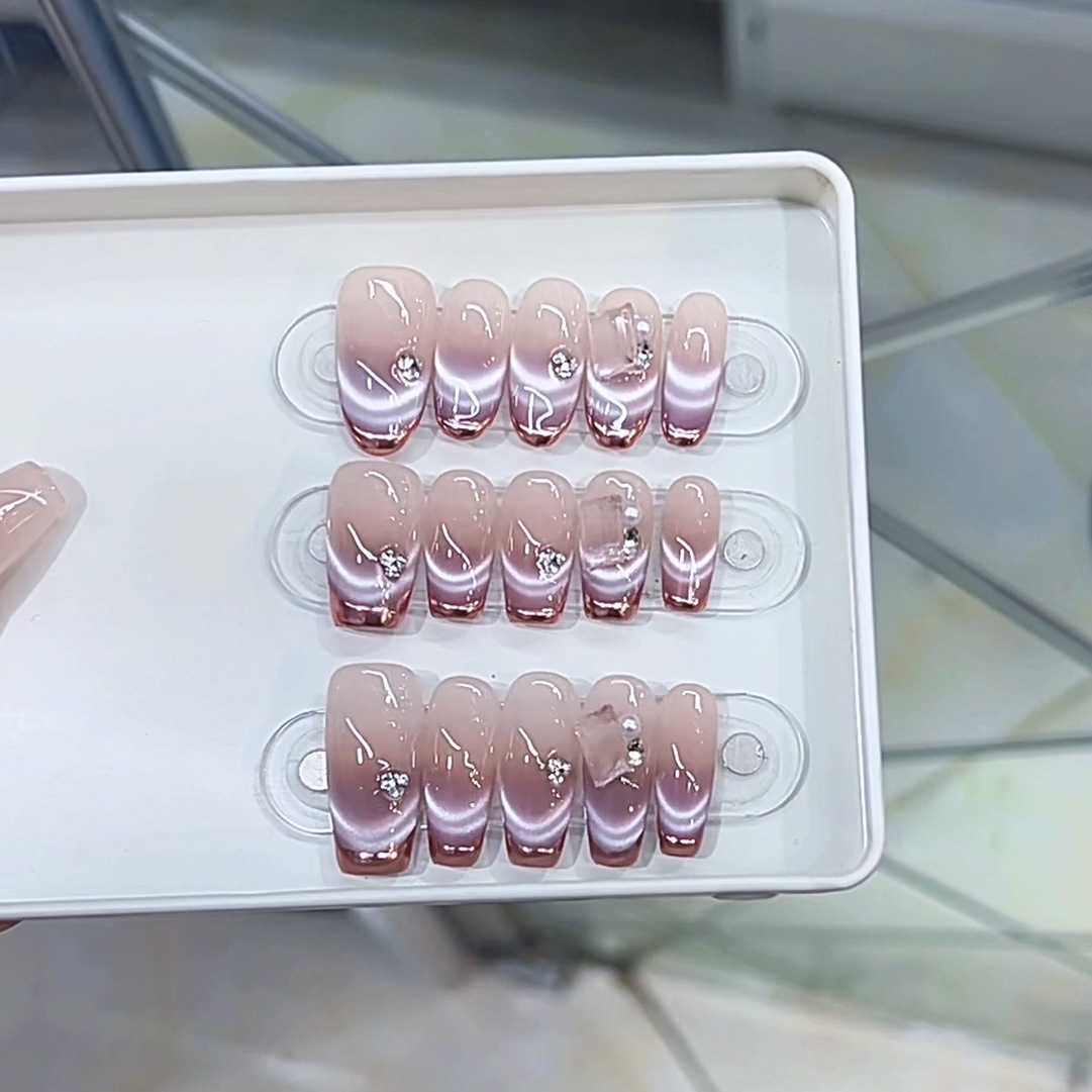 3000 NAIL “紫色流光”设计师高定原创纯手工高级感猫眼显白穿戴甲