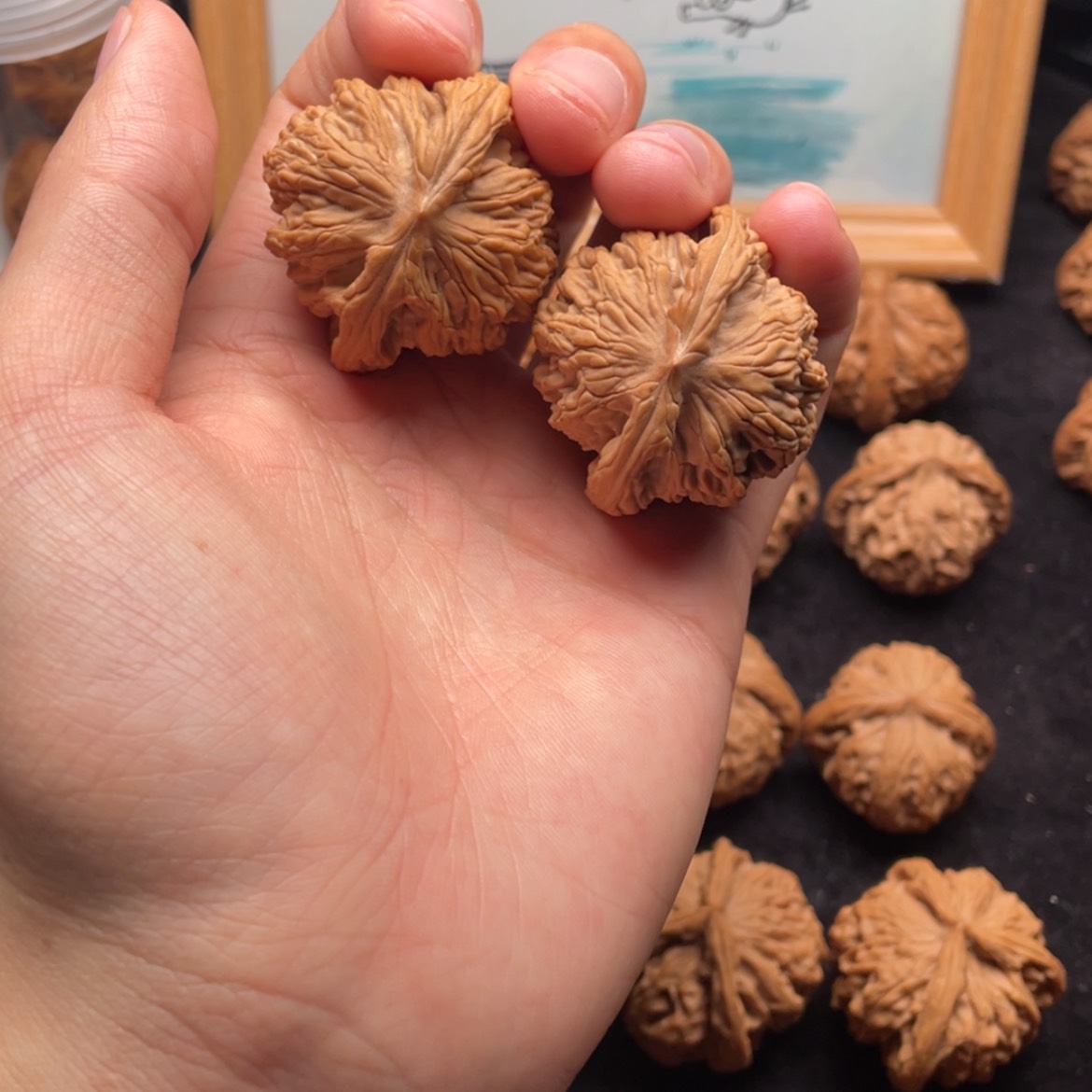【闪购商品】文玩核桃把件全品麦虎四零