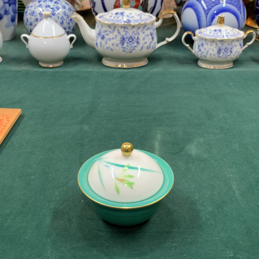 摆件全是大漂亮瓷器啊美美哒