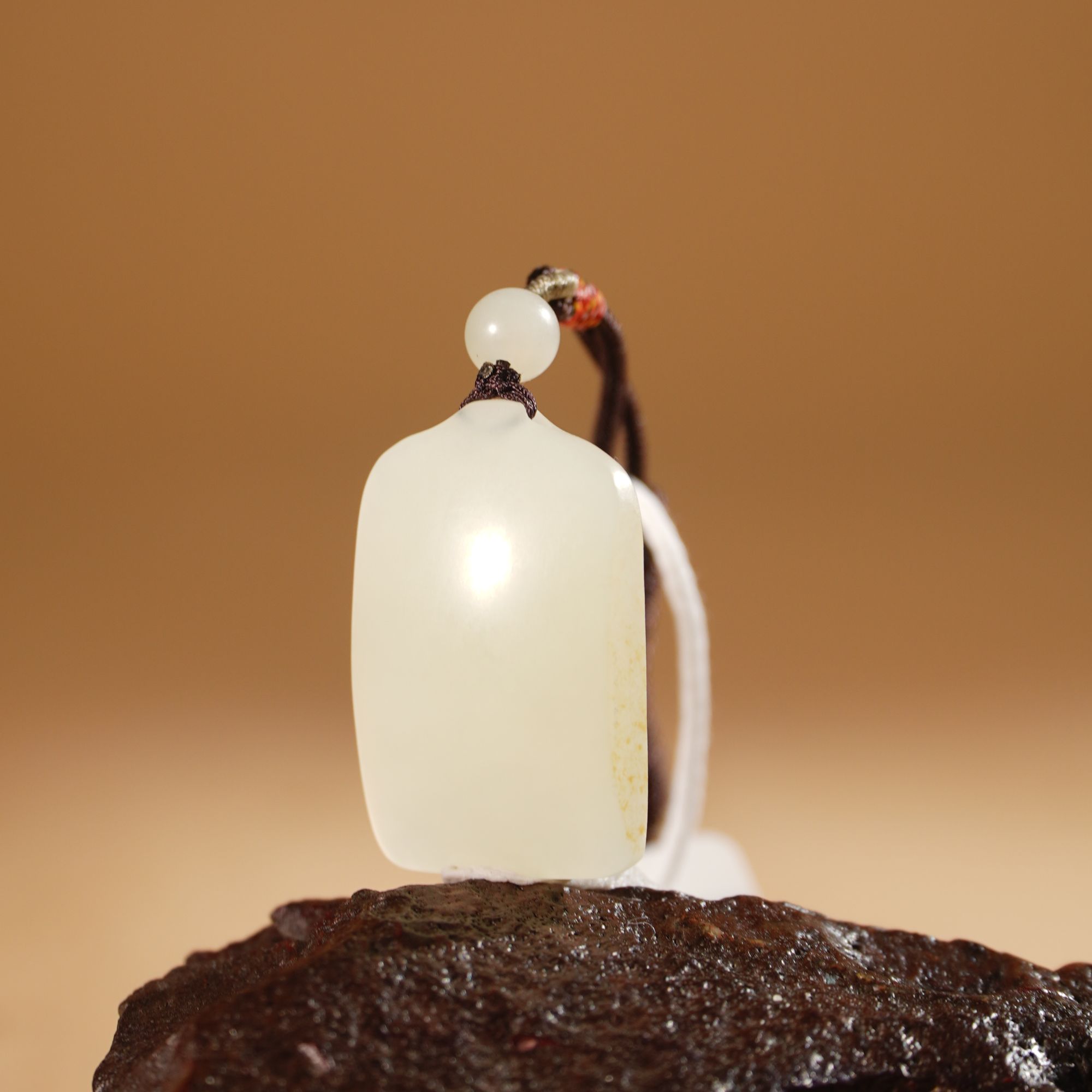 HA00424和田玉白玉籽无事牌吊坠