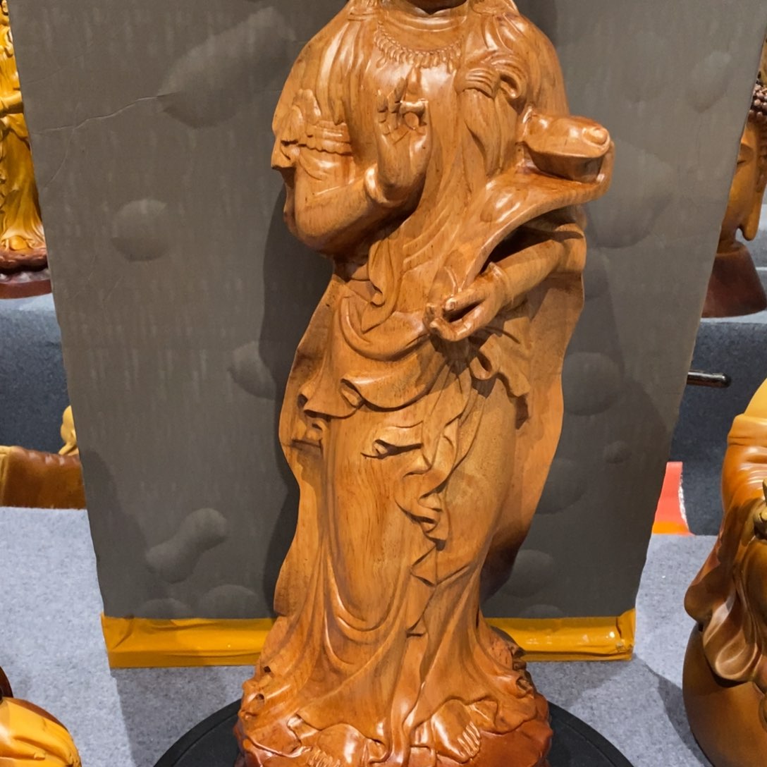 花梨木类广**哥木制工艺品