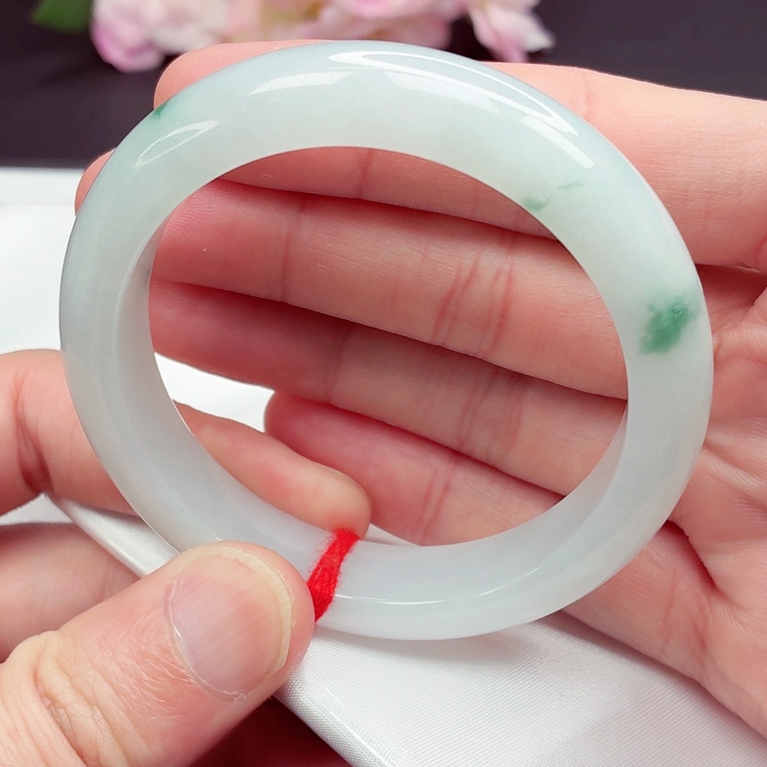 翡翠未镶嵌手镯56.2圈