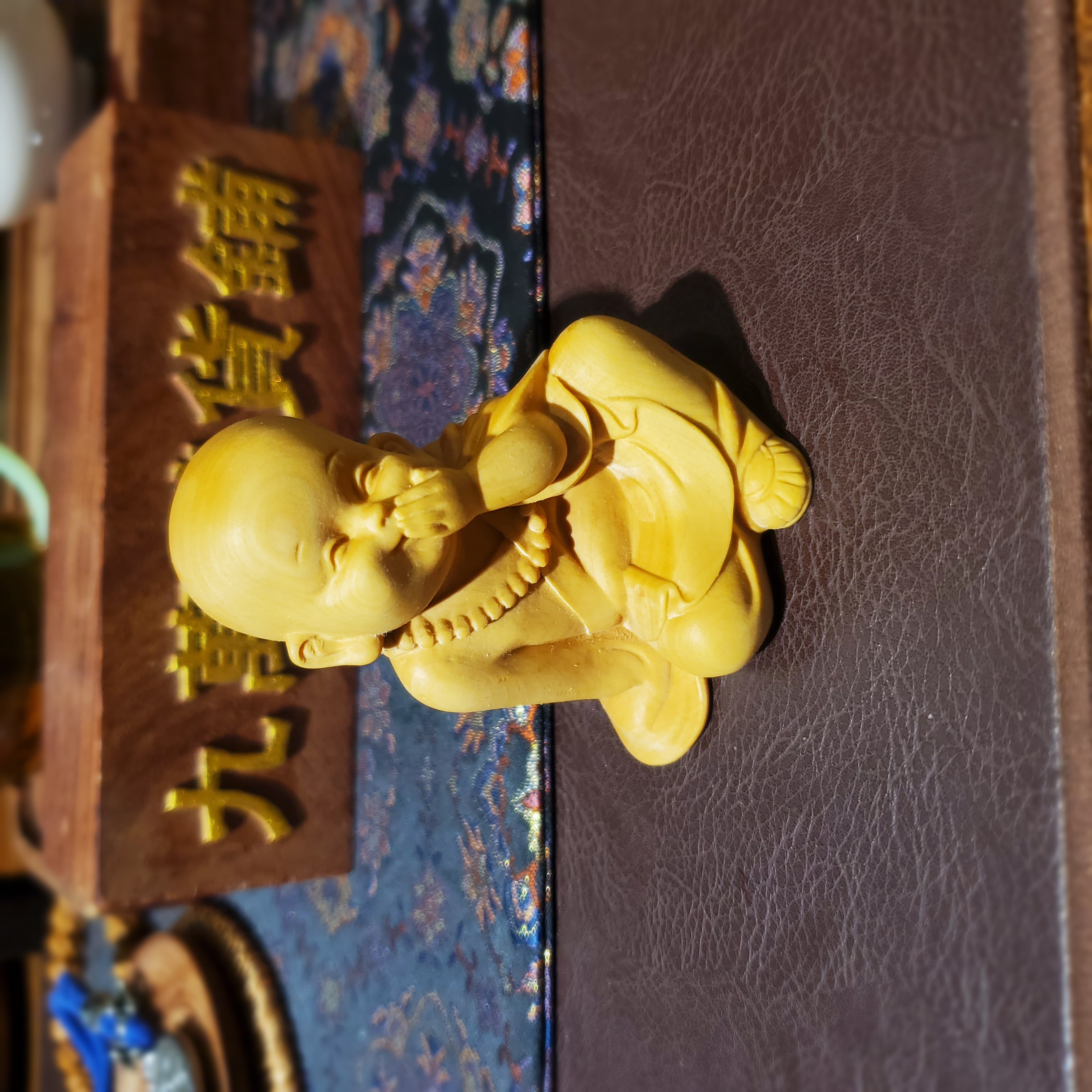 黄杨木雕茶宠小摆件小和尚3不说