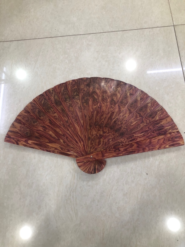海南黄花梨紫红油梨火焰纹孔雀开屏扇子